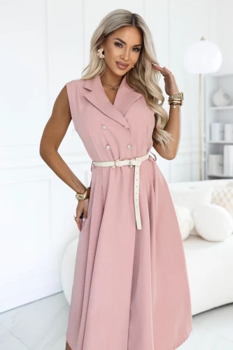 Rochie midi tip cămașă roz pudrat Numoco Basic cu guler, centură la talie și fustă evazată.}