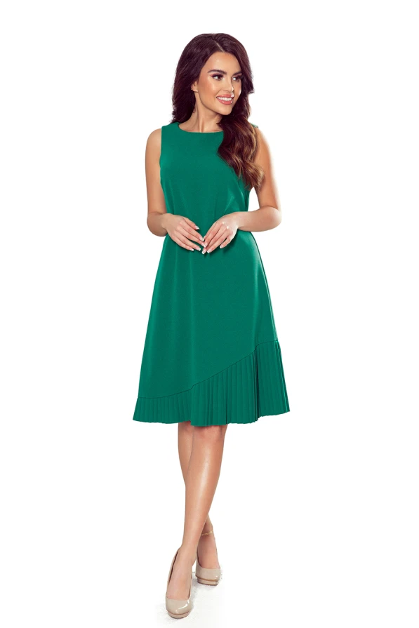 308-1 KARINE - rochie trapezoidală cu plisă asimetrică - VERDE